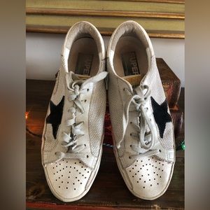 Golden Goose Superstar Sneaker